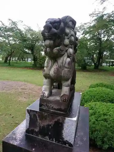 松川神社の狛犬