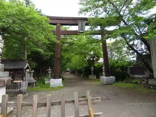 冨士御室浅間神社の鳥居