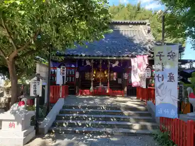 鴻神社の本殿・本堂