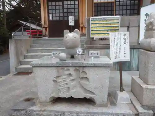 到津八幡神社の狛犬