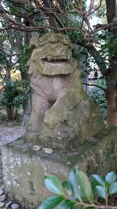 三日月神社の{uncategorized: "未分類", other: "その他", undefined: "問題あり", building: "その他建物", grave: "お墓", sacred_gate: "鳥居", guardian: "狛犬", statue: "像", buddha: "仏像", history: "歴史", nature: "自然", garden: "庭園", animal: "動物", pagoda: "塔", temizu: "手水舎", mountain_gate: "山門・神門", sanctuary: "本殿・本堂", subordinate: "末社・摂社", art: "芸術", scenery: "景色", jizo: "地蔵", ema: "絵馬", goshuin: "御朱印", omikuji: "おみくじ", items: "授与品その他", amulet: "お守り", goshuincho: "御朱印帳", eats: "食事", festival: "お祭り", votive_dance: "神楽", shichigosan: "七五三参", wedding: "結婚式", experience: "体験その他", initially: "初詣", around: "周辺", anti_infection: "感染症対策"}
