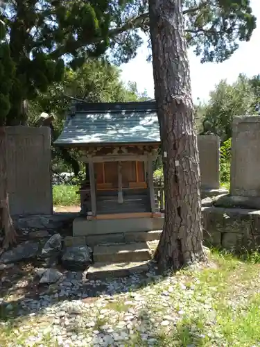 厳島神社の末社