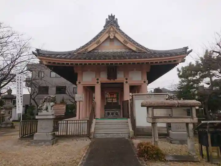 八幡神社の本殿・本堂