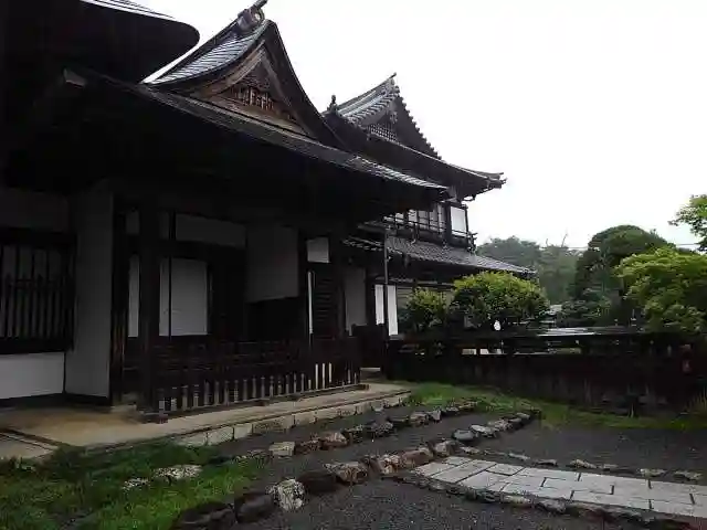 安楽寺の本殿・本堂