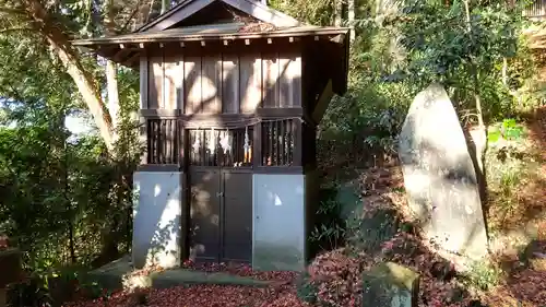 三祖神社奥宮の末社