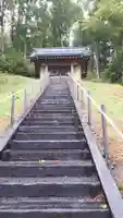 就実八幡神社の本殿・本堂