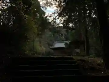 丸郷神社の本殿・本堂