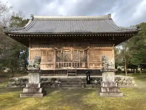 養基神社の本殿