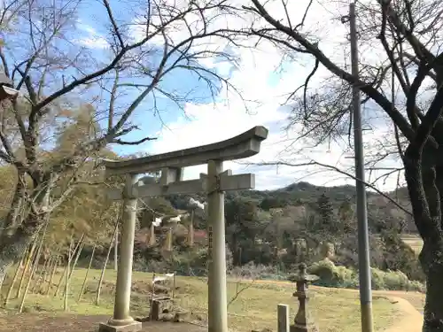 熊野神社の鳥居