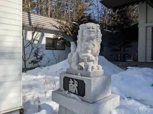 南豪神社の狛犬