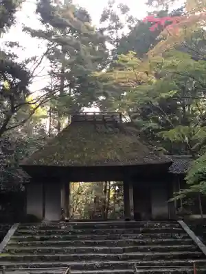 法然院の山門・神門