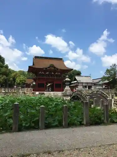 伊賀八幡宮の山門・神門