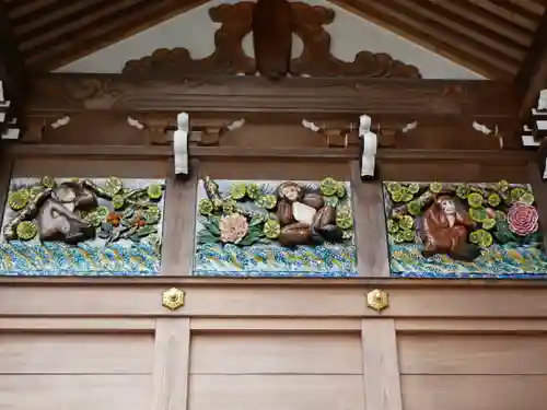 塚越稲荷神社の末社・摂社