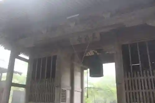 三角寺の山門・神門