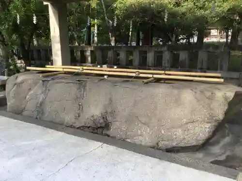 山梨縣護國神社の手水舎