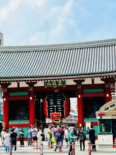 浅草寺の{uncategorized: "未分類", other: "その他", undefined: "問題あり", building: "その他建物", grave: "お墓", sacred_gate: "鳥居", guardian: "狛犬", statue: "像", buddha: "仏像", history: "歴史", nature: "自然", garden: "庭園", animal: "動物", pagoda: "塔", temizu: "手水舎", mountain_gate: "山門・神門", sanctuary: "本殿・本堂", subordinate: "末社・摂社", art: "芸術", scenery: "景色", jizo: "地蔵", ema: "絵馬", goshuin: "御朱印", omikuji: "おみくじ", items: "授与品その他", amulet: "お守り", goshuincho: "御朱印帳", eats: "食事", festival: "お祭り", votive_dance: "神楽", shichigosan: "七五三参", wedding: "結婚式", experience: "体験その他", initially: "初詣", around: "周辺", anti_infection: "感染症対策"}