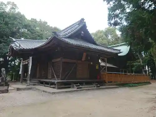 大岡白山神社の本殿・本堂
