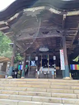 由加山 由加神社本宮の本殿・本堂