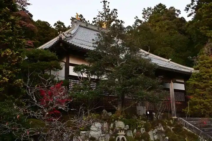 石塔寺(滋賀県)