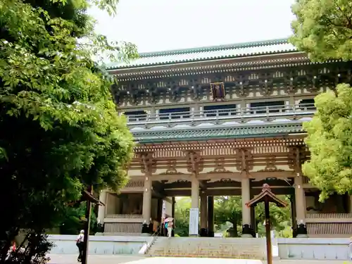 総持寺の山門・神門