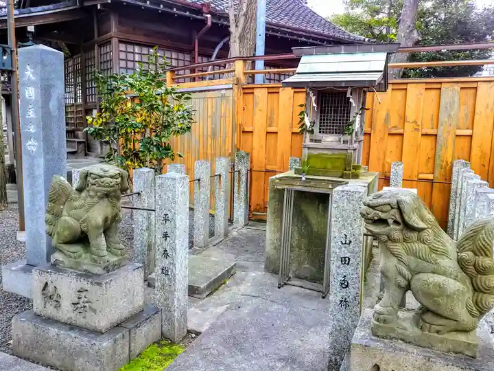 物部神社の末社・摂社