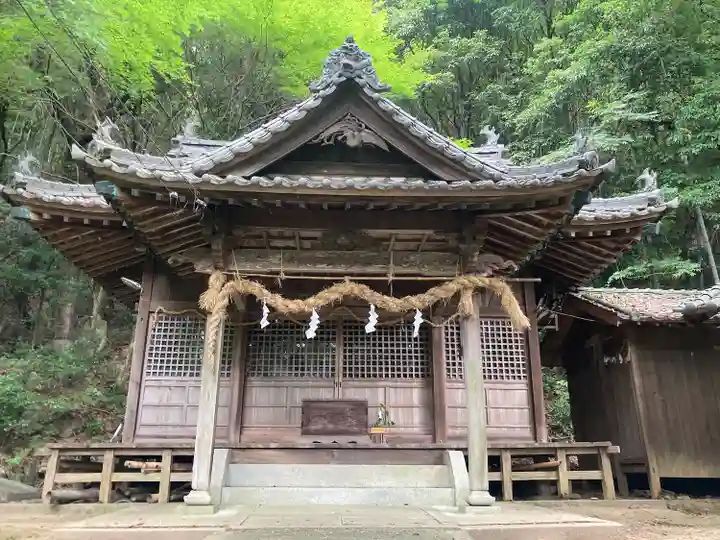 大野神社の本殿・本堂