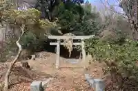 三渡神社の鳥居