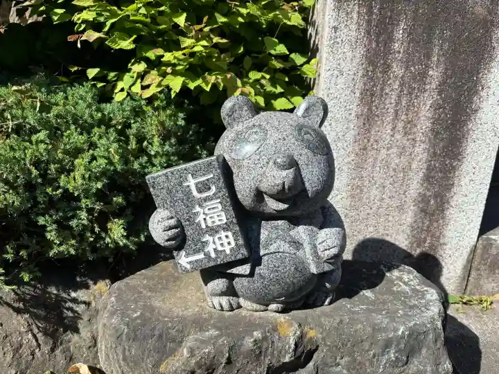 中野沼袋氷川神社の{uncategorized: "未分類", other: "その他", undefined: "問題あり", building: "その他建物", grave: "お墓", sacred_gate: "鳥居", guardian: "狛犬", statue: "像", buddha: "仏像", history: "歴史", nature: "自然", garden: "庭園", animal: "動物", pagoda: "塔", temizu: "手水舎", mountain_gate: "山門・神門", sanctuary: "本殿・本堂", subordinate: "末社・摂社", art: "芸術", scenery: "景色", jizo: "地蔵", ema: "絵馬", goshuin: "御朱印", omikuji: "おみくじ", items: "授与品その他", amulet: "お守り", goshuincho: "御朱印帳", eats: "食事", festival: "お祭り", votive_dance: "神楽", shichigosan: "七五三参", wedding: "結婚式", experience: "体験その他", initially: "初詣", around: "周辺", anti_infection: "感染症対策"}