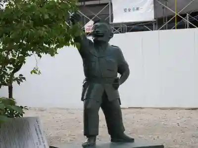 亀有香取神社の像