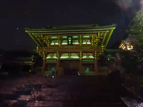 鶴岡八幡宮の山門