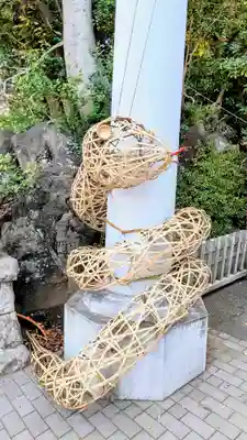 検見川神社の芸術