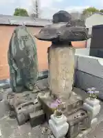 長寿寺の{uncategorized: "未分類", other: "その他", undefined: "問題あり", building: "その他建物", grave: "お墓", sacred_gate: "鳥居", guardian: "狛犬", statue: "像", buddha: "仏像", history: "歴史", nature: "自然", garden: "庭園", animal: "動物", pagoda: "塔", temizu: "手水舎", mountain_gate: "山門・神門", sanctuary: "本殿・本堂", subordinate: "末社・摂社", art: "芸術", scenery: "景色", jizo: "地蔵", ema: "絵馬", goshuin: "御朱印", omikuji: "おみくじ", items: "授与品その他", amulet: "お守り", goshuincho: "御朱印帳", eats: "食事", festival: "お祭り", votive_dance: "神楽", shichigosan: "七五三参", wedding: "結婚式", experience: "体験その他", initially: "初詣", around: "周辺", anti_infection: "感染症対策"}