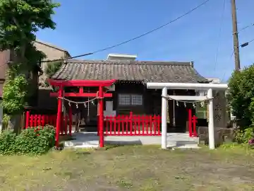 弁天神社・八海山神社の{uncategorized: "未分類", other: "その他", undefined: "問題あり", building: "その他建物", grave: "お墓", sacred_gate: "鳥居", guardian: "狛犬", statue: "像", buddha: "仏像", history: "歴史", nature: "自然", garden: "庭園", animal: "動物", pagoda: "塔", temizu: "手水舎", mountain_gate: "山門・神門", sanctuary: "本殿・本堂", subordinate: "末社・摂社", art: "芸術", scenery: "景色", jizo: "地蔵", ema: "絵馬", goshuin: "御朱印", omikuji: "おみくじ", items: "授与品その他", amulet: "お守り", goshuincho: "御朱印帳", eats: "食事", festival: "お祭り", votive_dance: "神楽", shichigosan: "七五三参", wedding: "結婚式", experience: "体験その他", initially: "初詣", around: "周辺", anti_infection: "感染症対策"}