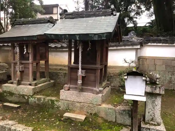 咋岡神社の末社・摂社