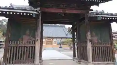 昌福寺の山門