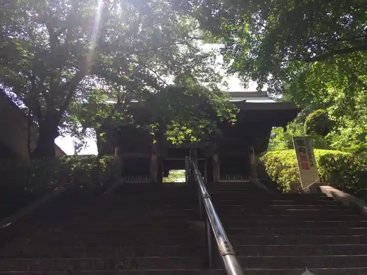 乗蓮寺の山門・神門