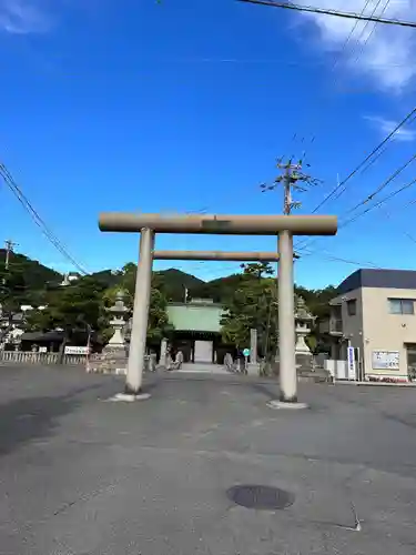 石清尾八幡宮の鳥居