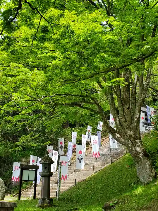 土津神社|こどもと出世の神さまの景色