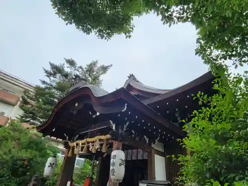 熊野神社の本殿・本堂