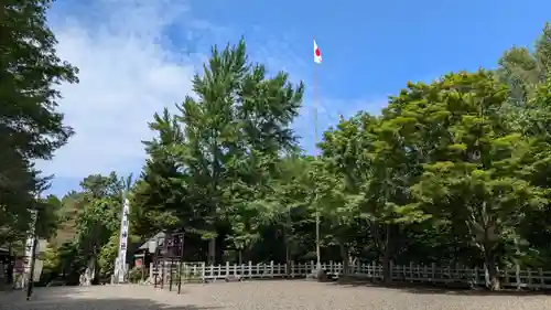 上川神社の庭園