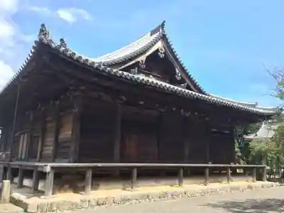 道成寺の本殿・本堂