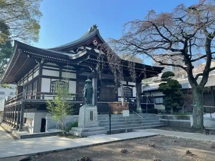 金蔵院の{uncategorized: "未分類", other: "その他", undefined: "問題あり", building: "その他建物", grave: "お墓", sacred_gate: "鳥居", guardian: "狛犬", statue: "像", buddha: "仏像", history: "歴史", nature: "自然", garden: "庭園", animal: "動物", pagoda: "塔", temizu: "手水舎", mountain_gate: "山門・神門", sanctuary: "本殿・本堂", subordinate: "末社・摂社", art: "芸術", scenery: "景色", jizo: "地蔵", ema: "絵馬", goshuin: "御朱印", omikuji: "おみくじ", items: "授与品その他", amulet: "お守り", goshuincho: "御朱印帳", eats: "食事", festival: "お祭り", votive_dance: "神楽", shichigosan: "七五三参", wedding: "結婚式", experience: "体験その他", initially: "初詣", around: "周辺", anti_infection: "感染症対策"}