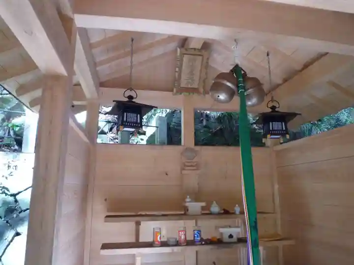 赤岩尾神社の本殿・本堂