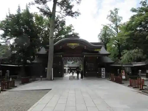 大國魂神社の山門