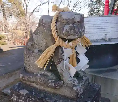 諏訪神社の狛犬