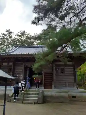 毛越寺の本殿・本堂