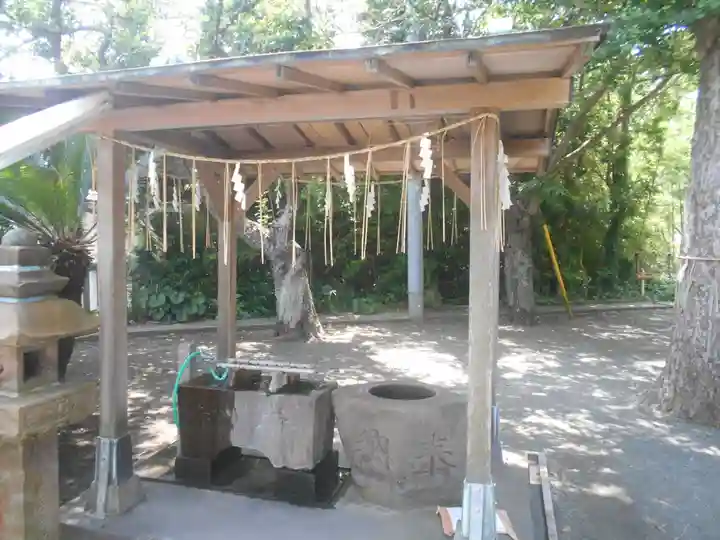 白髭神社の手水舎