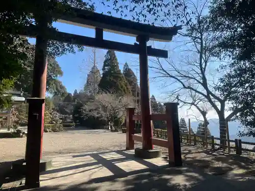 霧島東神社の鳥居