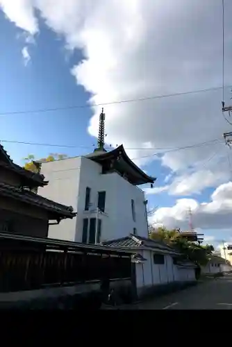 速念寺の塔