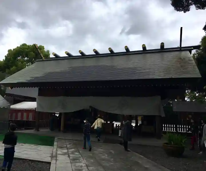 阿佐ヶ谷神明宮の山門・神門